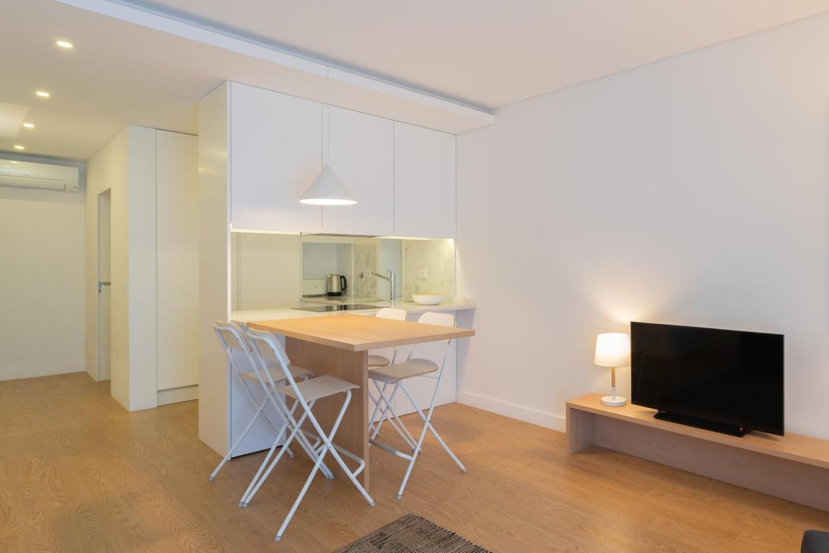 Guestready - Modern 2-Bedroom Apt In Cedofeita Porto Buitenkant foto